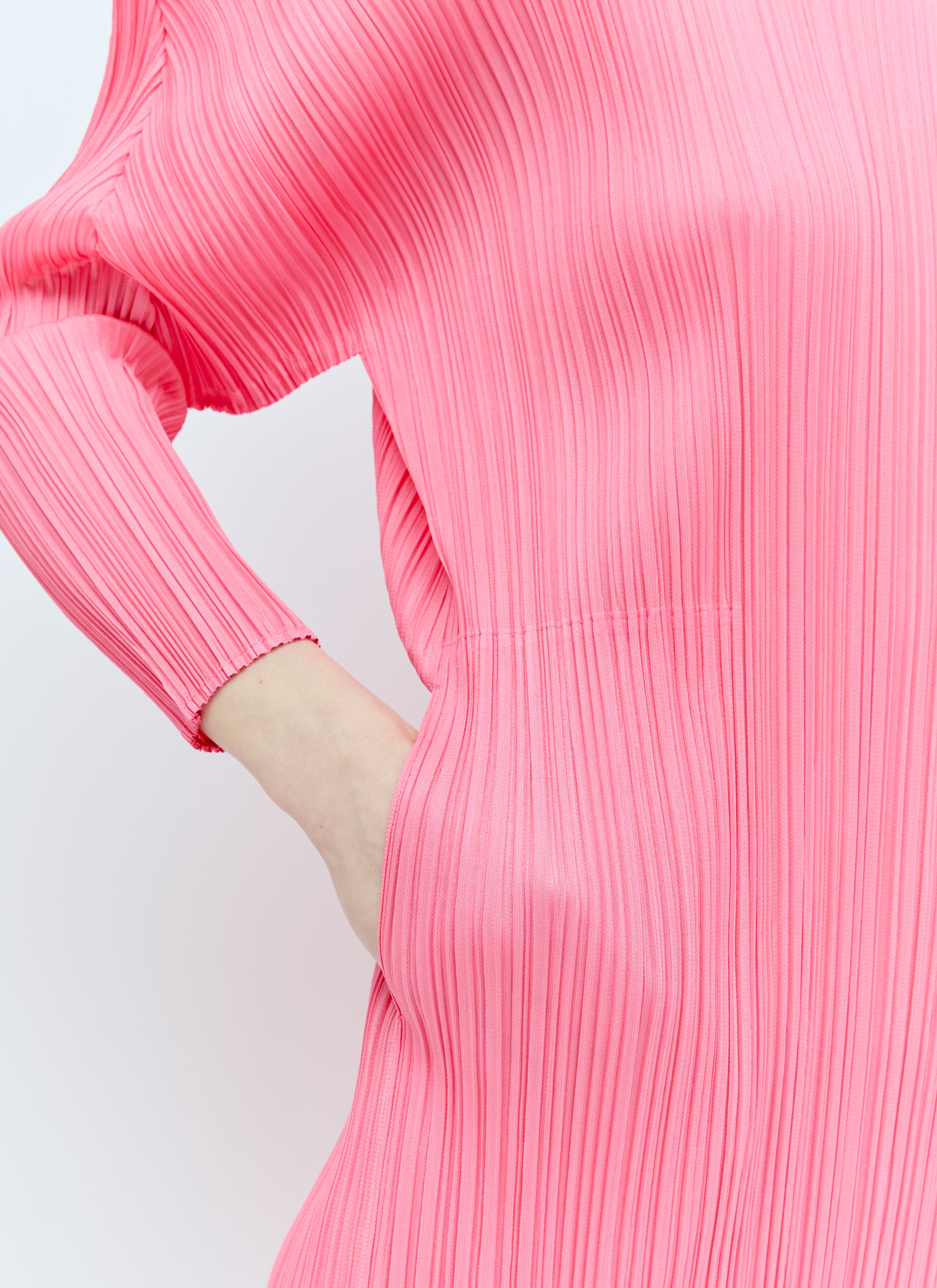 ワンピース ISSEY MIYAKE MONTHLY COLORS: FEBRUARY MIDI DRESS MONTHLY COLORS : FEBRUARY – ISSEY MIYAKE ONLINE STORE