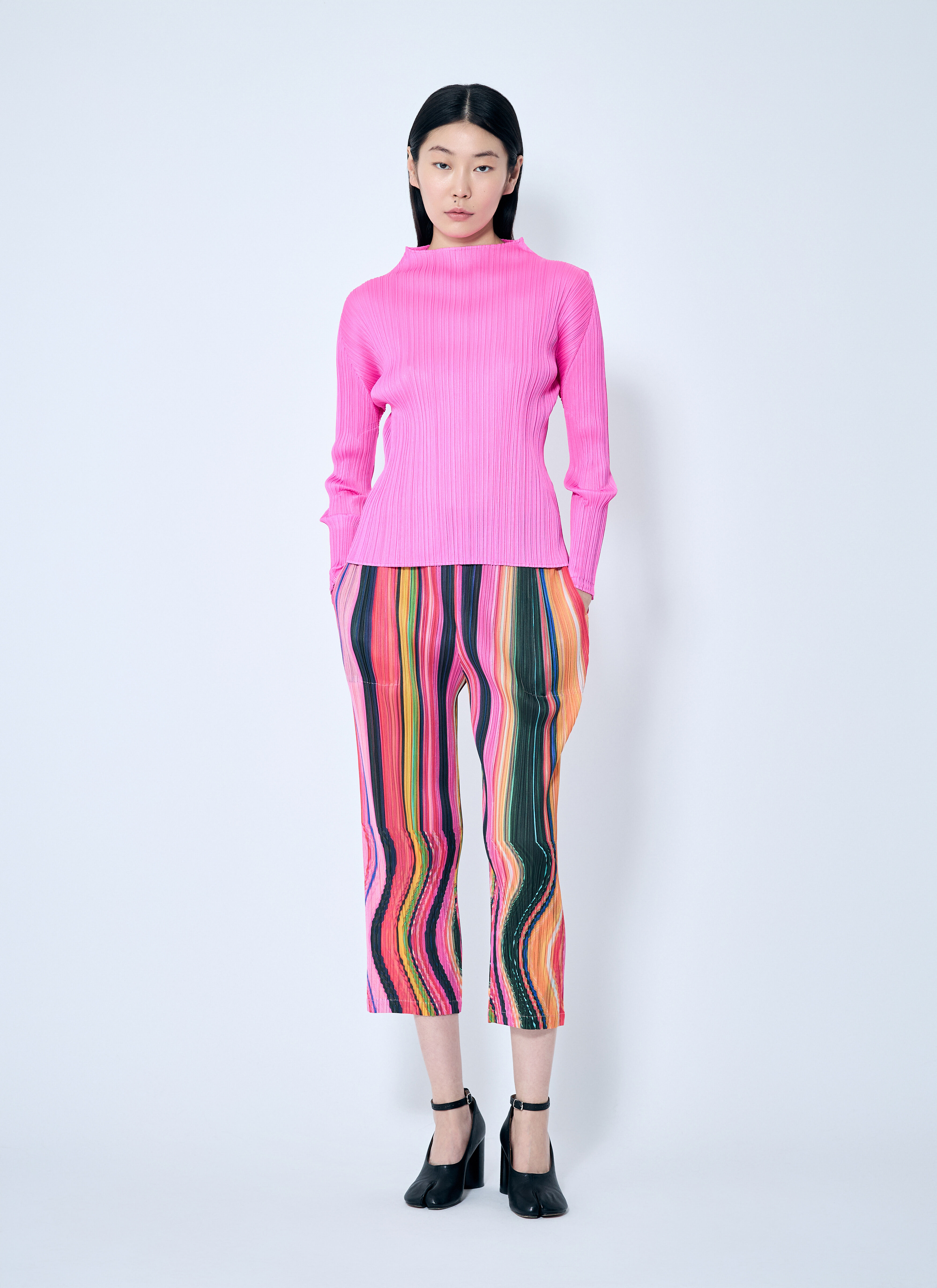 SALEPLEATS PLEASE ISSE MIYAKEトップス ハイネック ISSEY MIYAKE Pleats Please Long Sleeve Top Fuchsia Pink Size