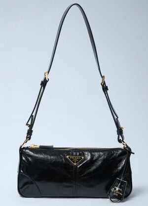 Prada Medium Re-Edition 2002 Shoulder Bag Black pra0262073