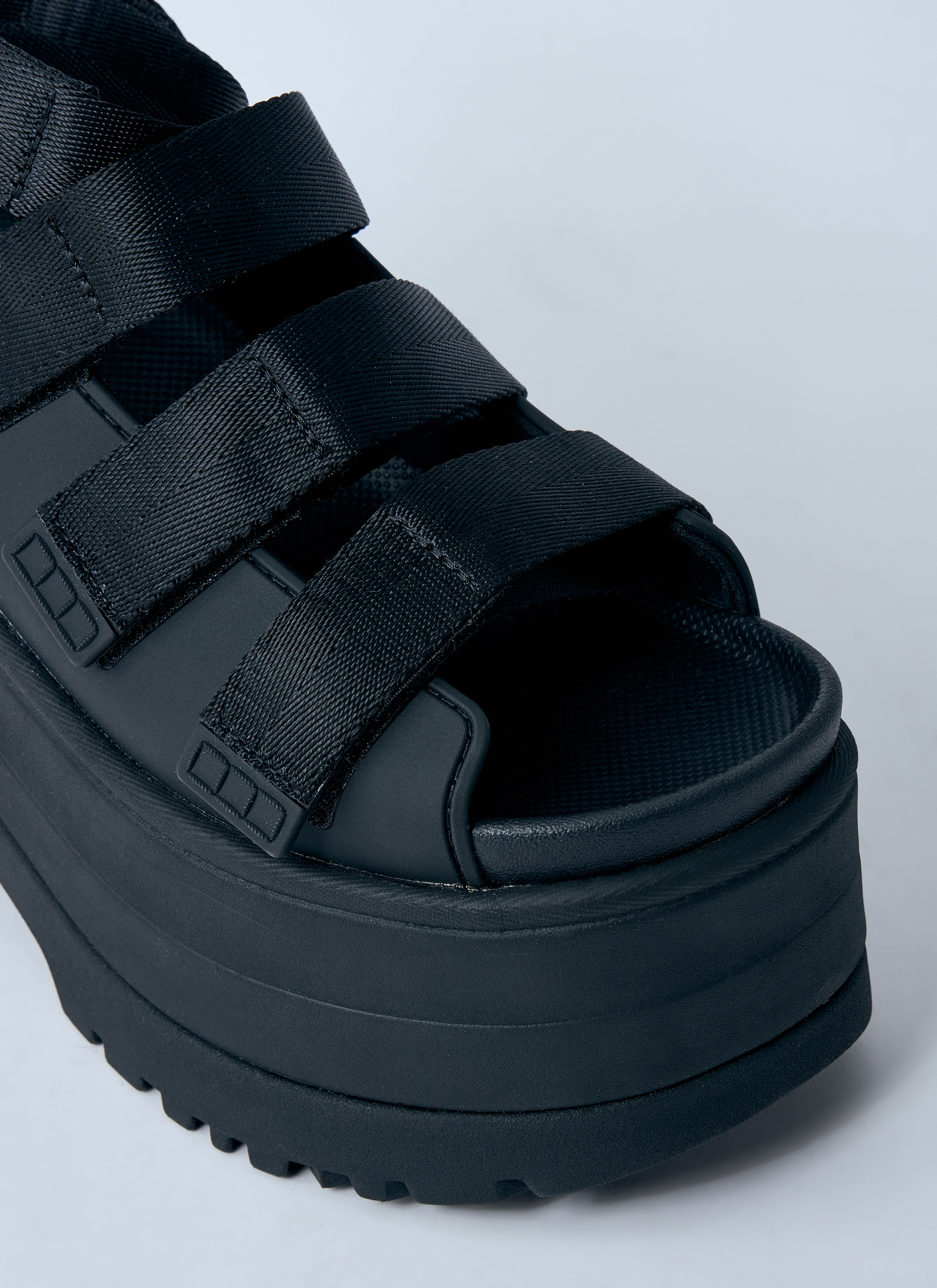 国内配送 UGG W GOLDENRISE BLACK UGG Goldenrise (Black) – Hansen's