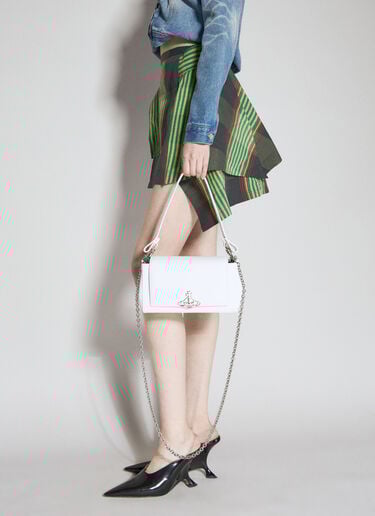 헤이즐 미디엄 핸드백 Vivienne Westwood 헤이즐 미디엄 핸드백 화이트 vvw0255011