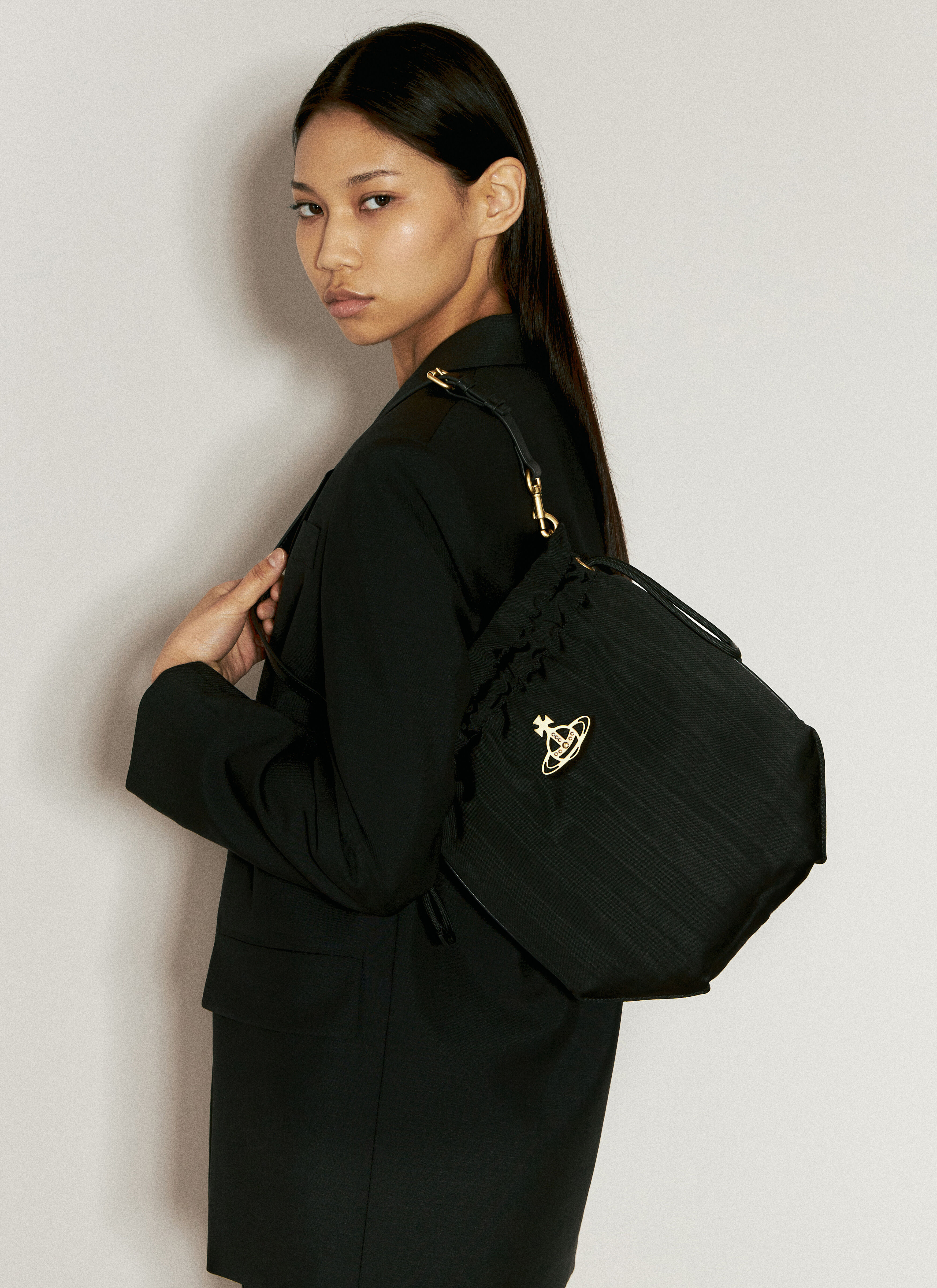 ★Vivienne Westwood★ [Vivienne Westwood] Bamboo Drawstring Vivienne Westwood Drawstring Clutch Bag | Black | FARFETCH