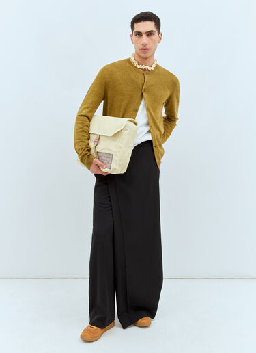 皮革贴饰邮差包 Acne Studios 皮革贴饰邮差包 米色 acn0157056