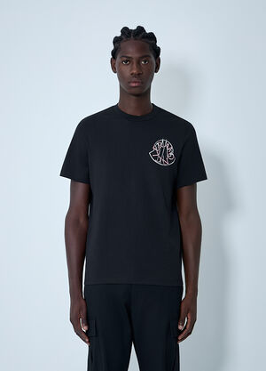 Moncler Logo Motif T-Shirt Black mon0162025