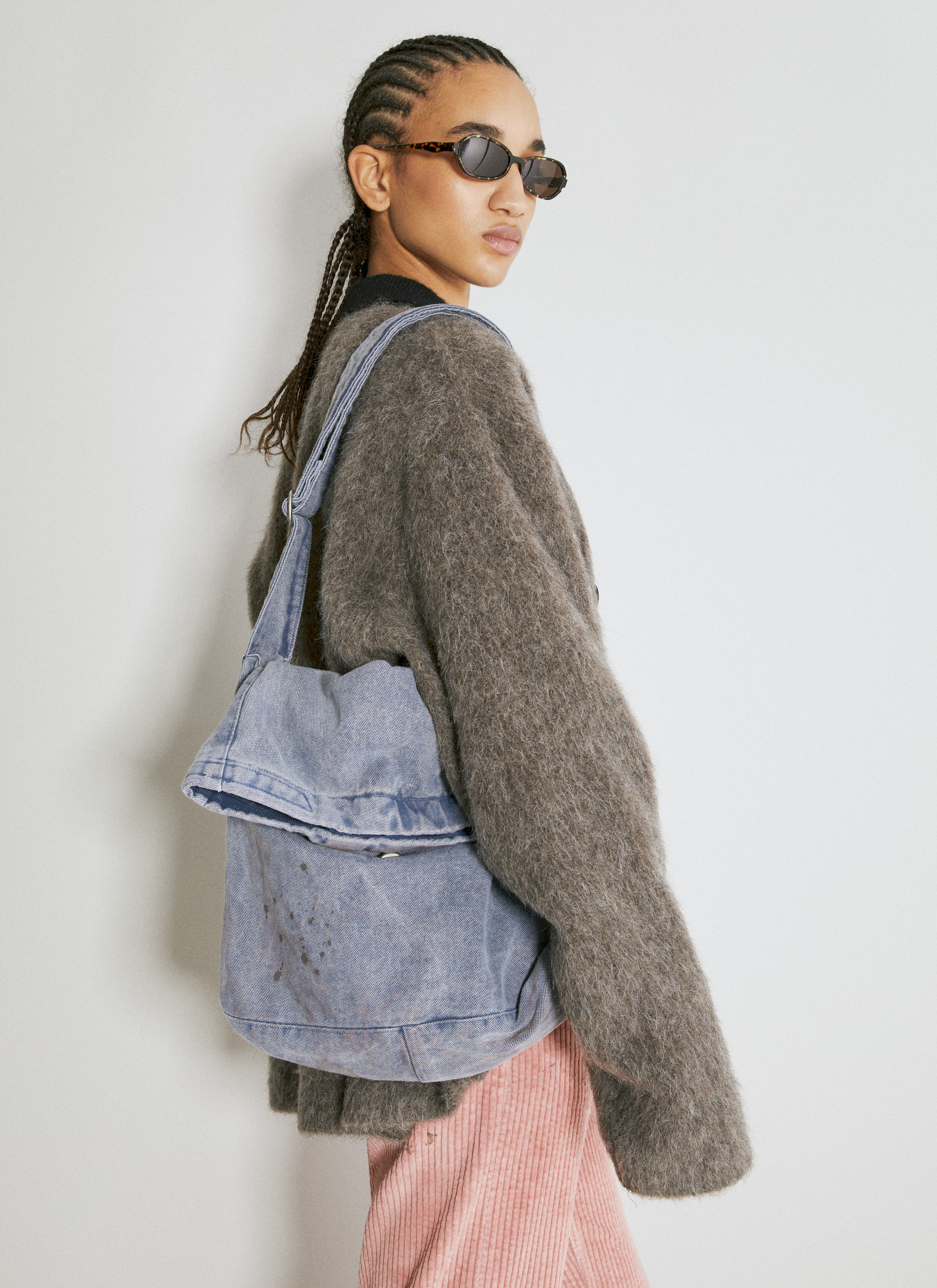 バッグ OUR LEGACY Attic Wash Denim SLING BAG Our Legacy - Sling Bag Twilight Attic Wash. 100% Cotton