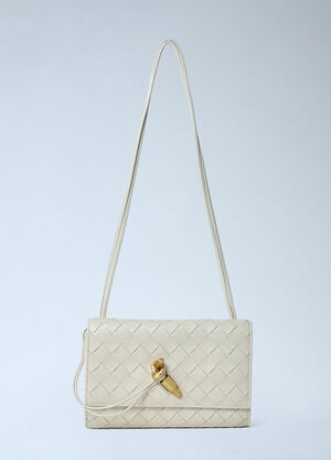 Bottega Veneta Andiamo Messenger Crossbody Bag White bov0261070