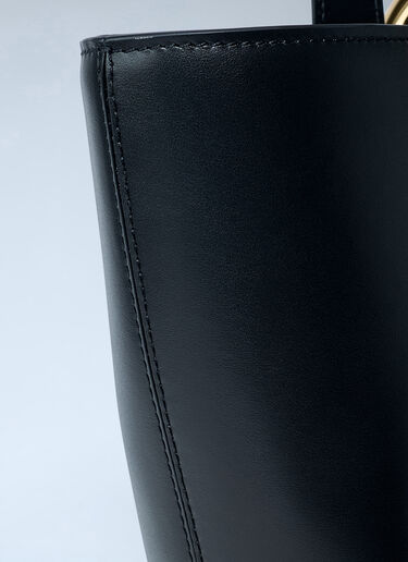 Le Petit Bambola Bucket Bag Jacquemus Le Petit Bambola Bucket Bag Black jac0262047