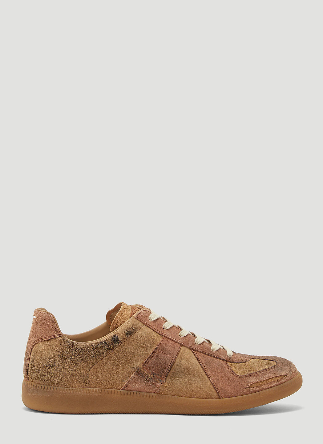 Maison Margiela distressed-finish lace-up shoes - White