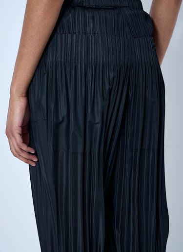 Pleats Please Issey Miyake Pleated Cropped Trousers Black plp0264003