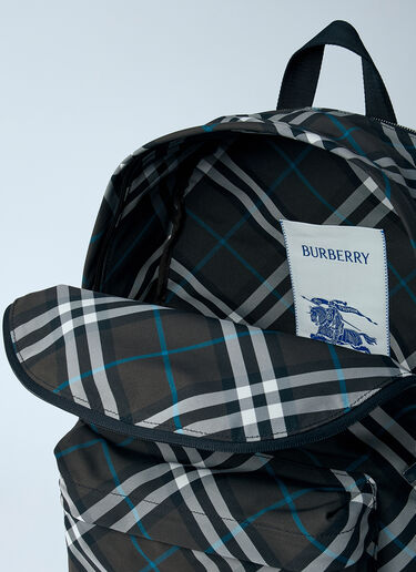 Burberry 格纹双肩包  黑色 bur0159044
