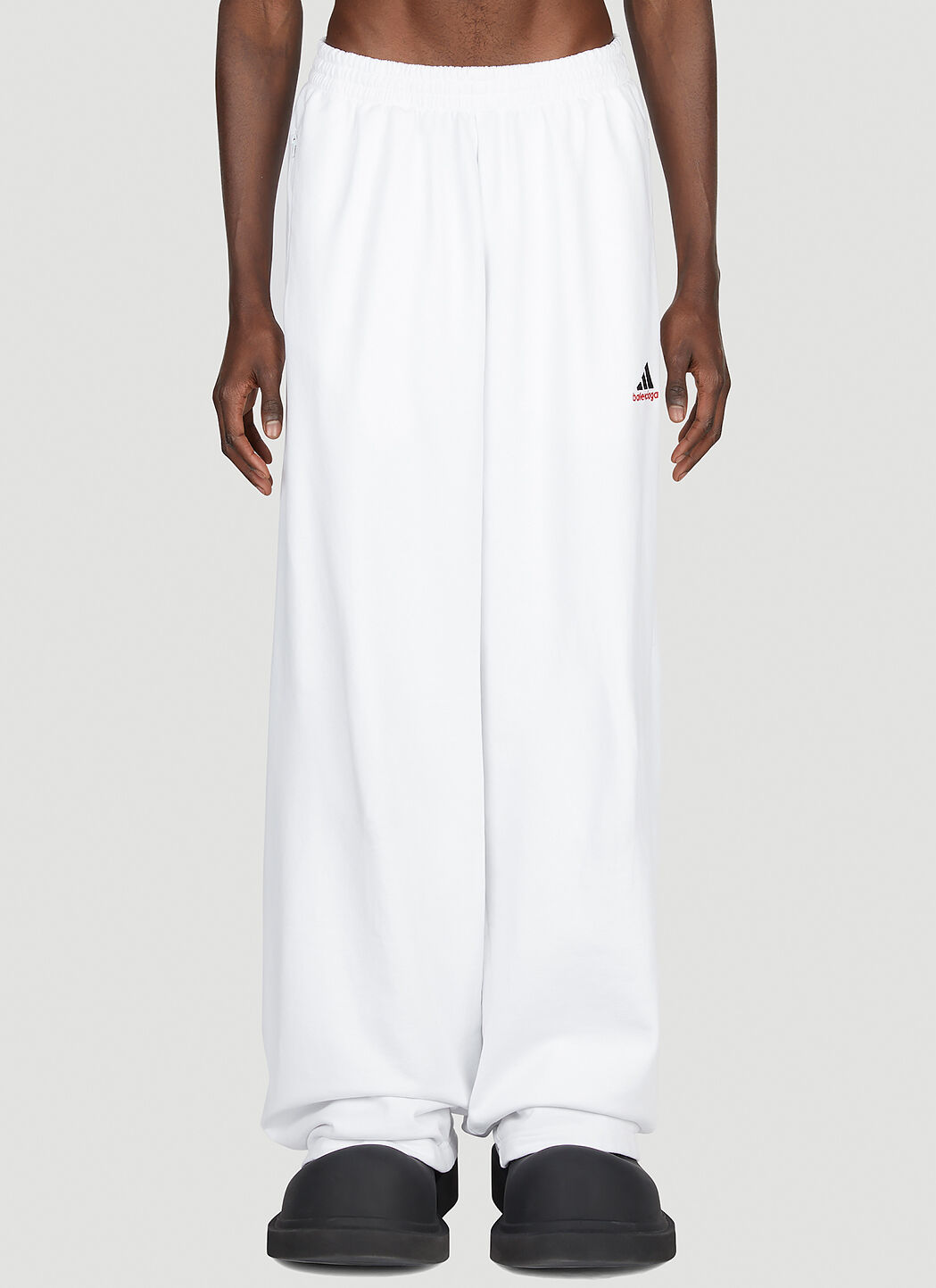 Balenciaga x adidas 刺繡ロゴトラックパンツ ホワイト axb0151027