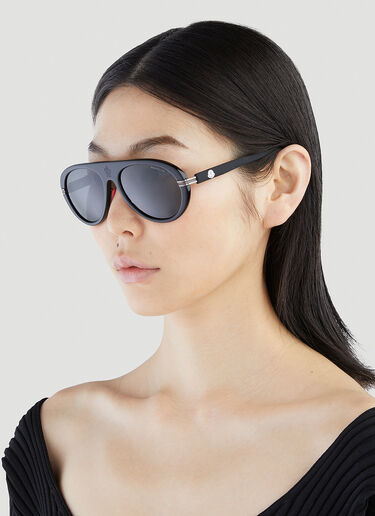 Navigaze Pilot Sunglasses Moncler Navigaze Pilot Sunglasses Black mon0351002