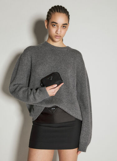 Prada Re-Nylon Zip Pouch Black pra0256037