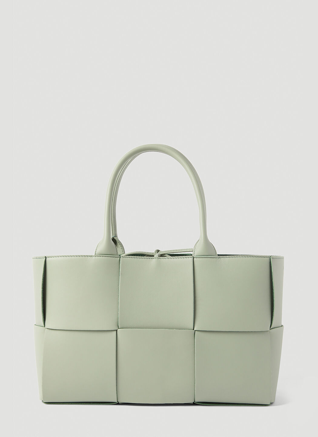 Bottega veneta medium tote bag clearance