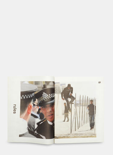 Books Werker 7 -The Language of Revolution Black dbn0505109