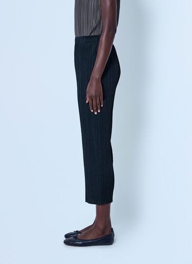 LN-CC® - Pleats Please Issey Miyake: Pleated Cropped Trousers - Black Pleats Please Issey Miyake Pleated Cropped Trousers Black plp0266066