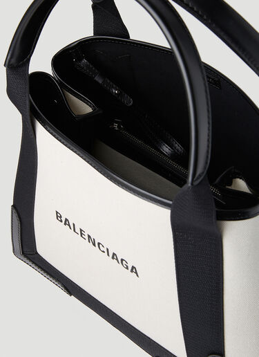 Balenciaga XS 로고 프린트 핸드백 화이트 bal0251133
