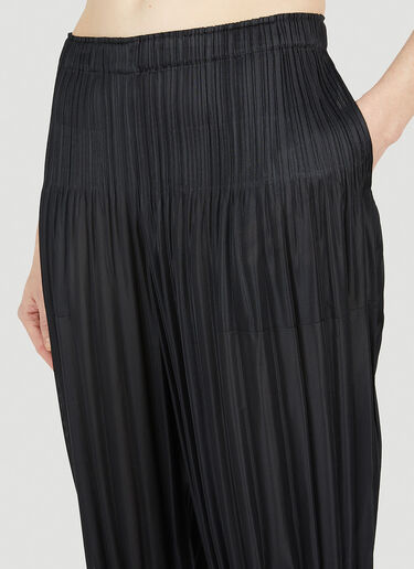 Pleats Please Issey Miyake フラッフィテーパードパンツ ブラック plp0252011