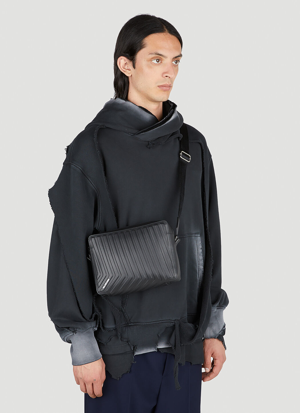 Balenciaga Men s Car New Camera Crossbody Bag in Black LN CC