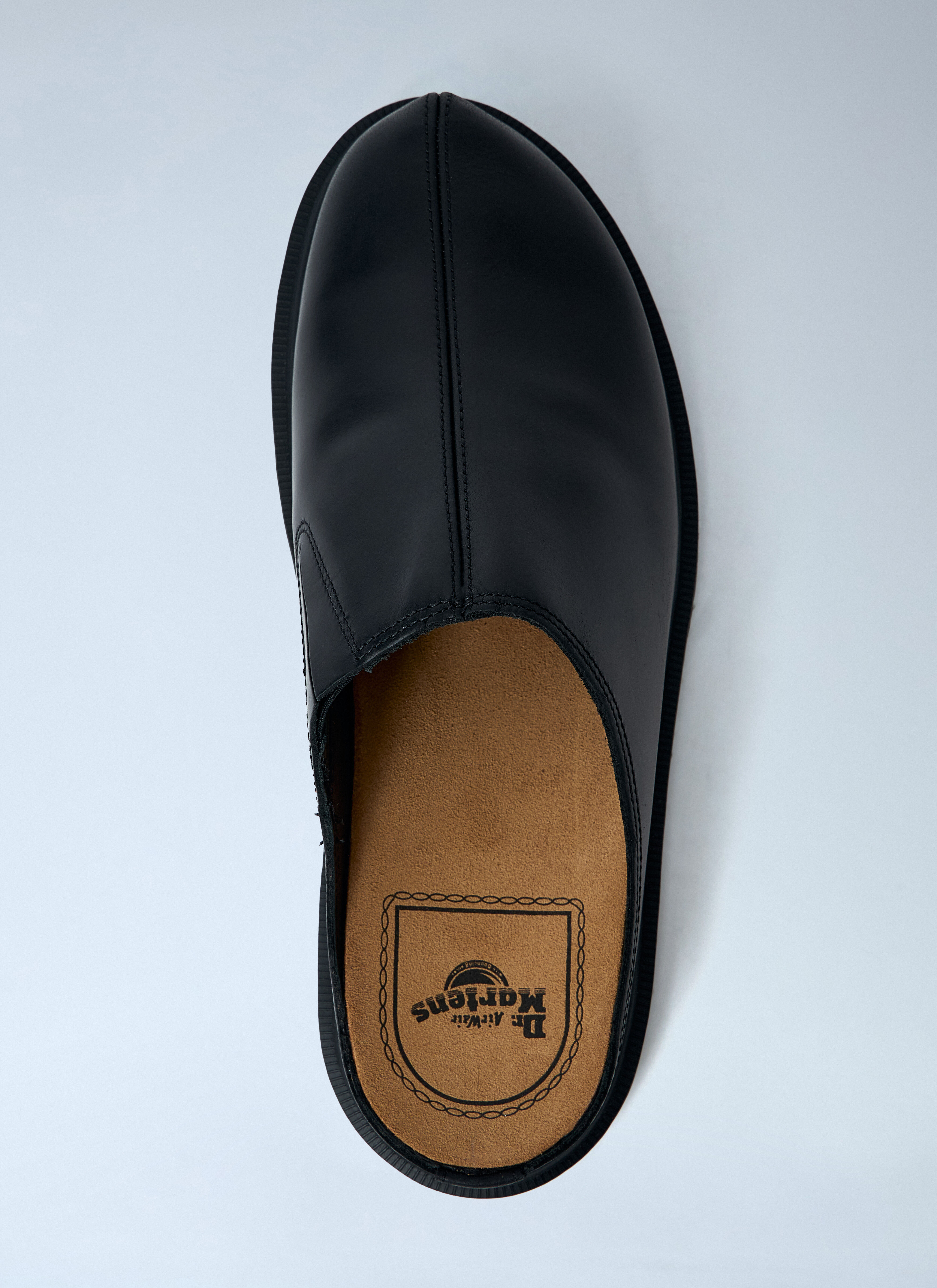 Dr. Martens San Mule Mules in Black | LN-CC®
