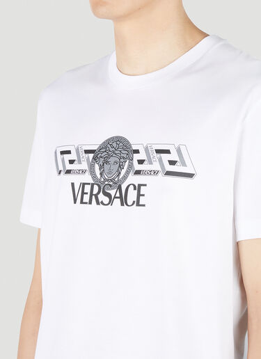 Logo Print T-Shirt Versace Logo Print T-Shirt White ver0151004