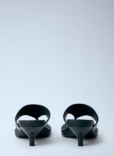 Prada Patent Leather Thong Sandals Black pra0264013