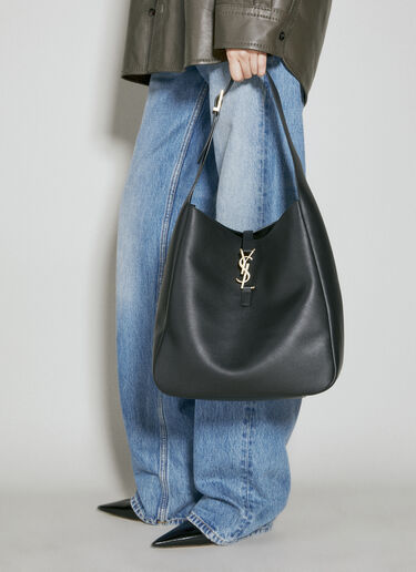 Saint Laurent Large Le 5 à 7 Shoulder Bag Black sla0253090