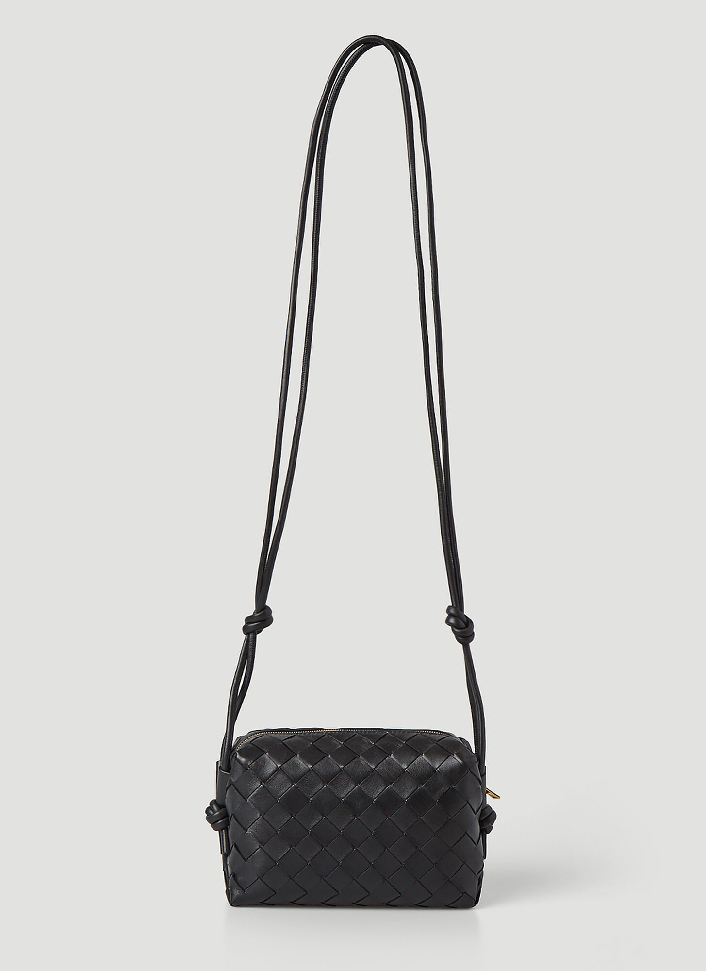 Bottega Veneta Loop Intrecciato Shoulder Bag In Black