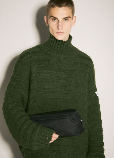 MM6 Maison Margiela 数字尼龙斜挎包 黑色 mmm0157014