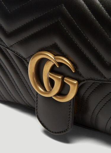 Gucci [GG マーモント 2.0] スモールショルダーバッグ ブラック guc0233057