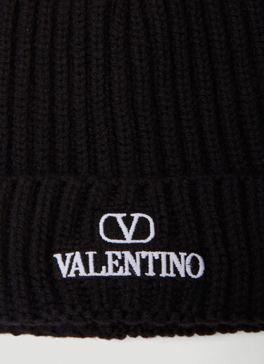 Valentino Logo Embroidered Beanie Hat Black val0149054