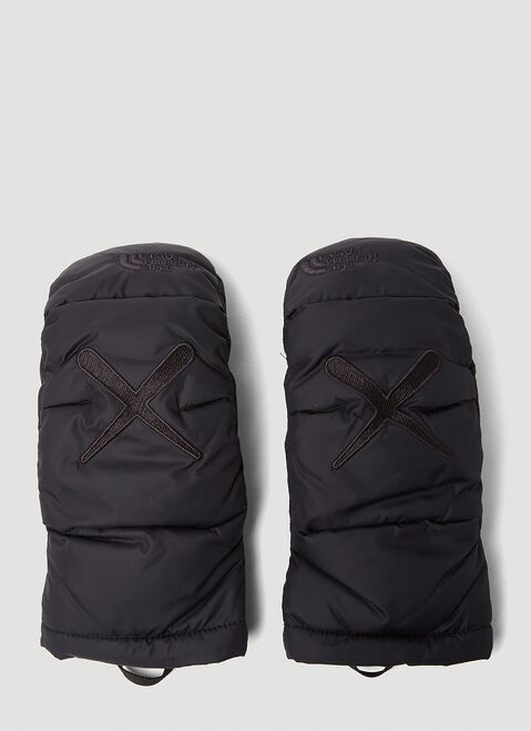 Y-3 x KAWS Nuptse Mitts Black yyy0354031