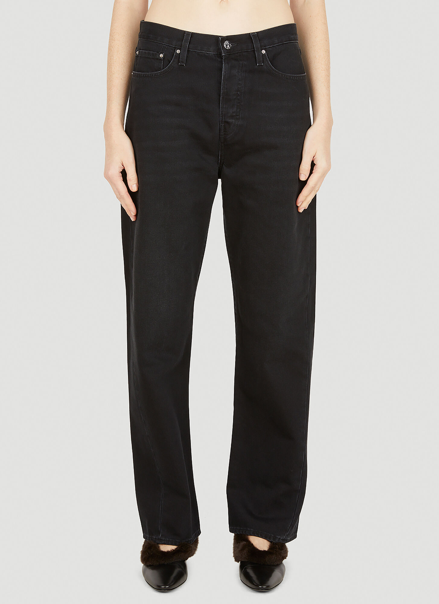 Totême Mid-rise Straight Jeans In Black