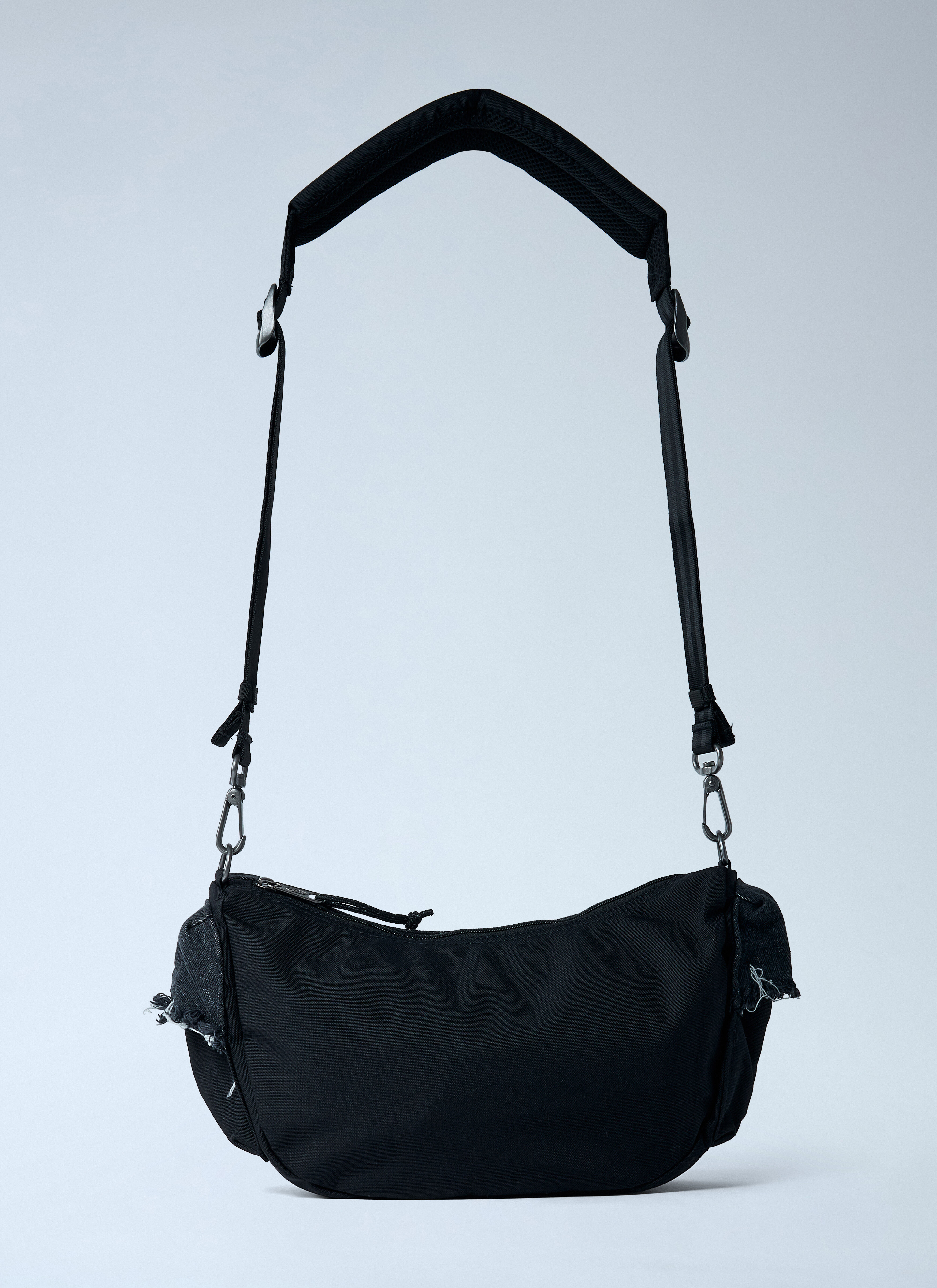 Diesel x Eastpak レディース ダメージ加工ロゴパッチショルダーバッグ