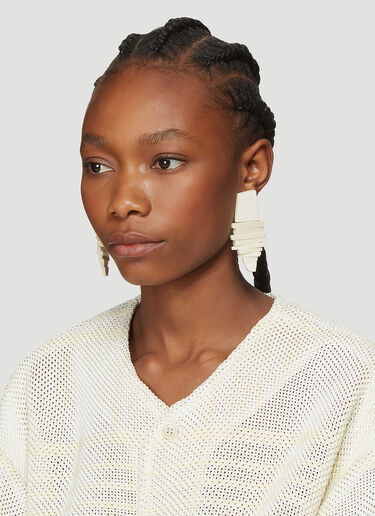 Julie Clip On Earrings Monies Julie Clip On Earrings White mns0237012