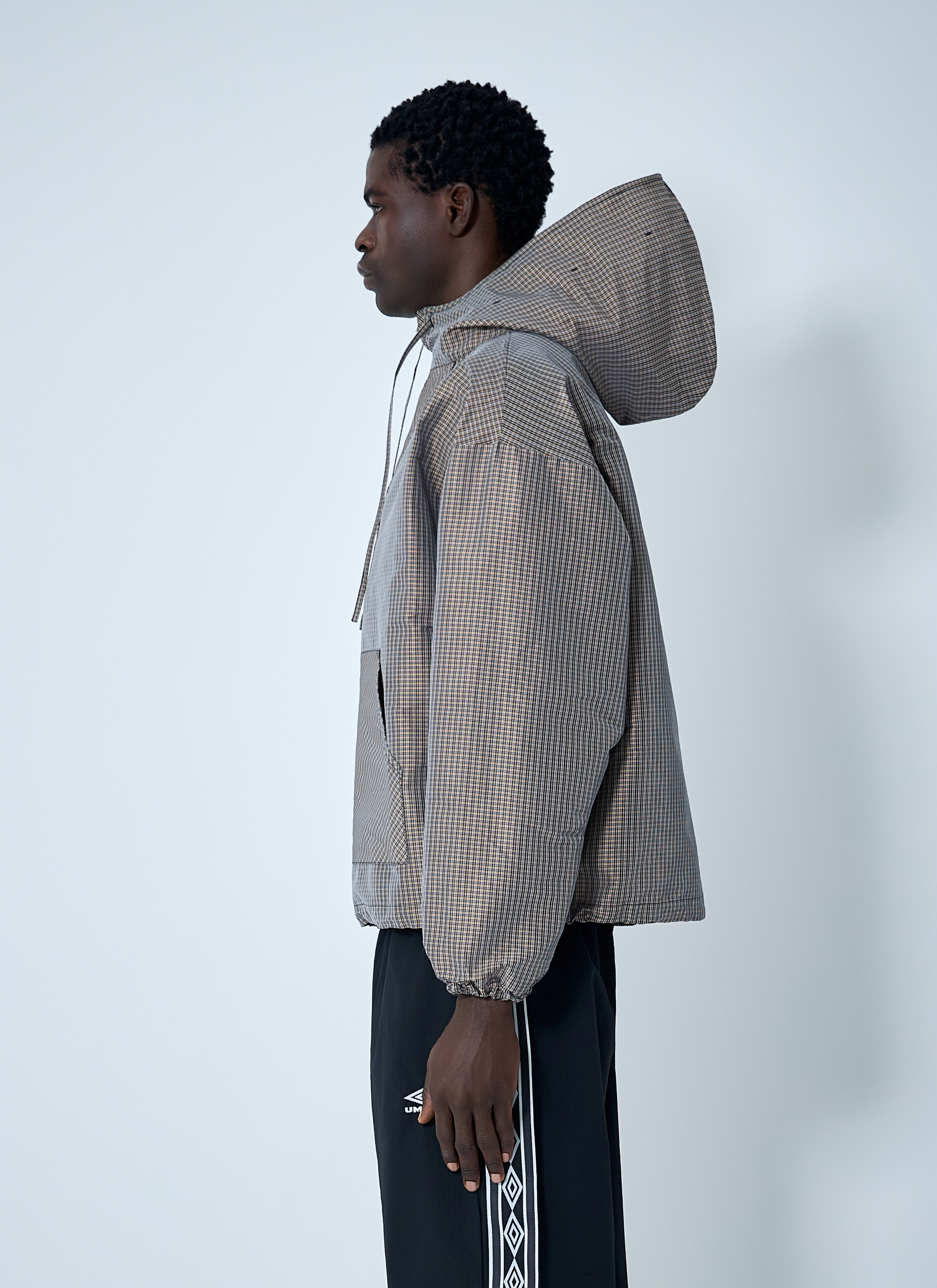 Umbro Men's' Masked Check Anorak Jacket in Beige | LN-CC®