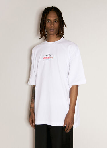 VETEMENTS 스프링 워터 로고 티셔츠 화이트 vet0156005
