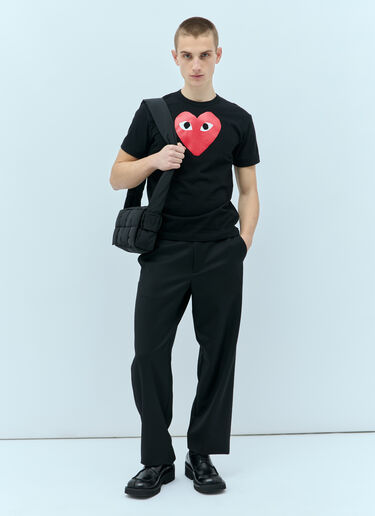 Logo Print T-Shirt Comme Des Garçons PLAY Logo Print T-Shirt Black cpl0355010