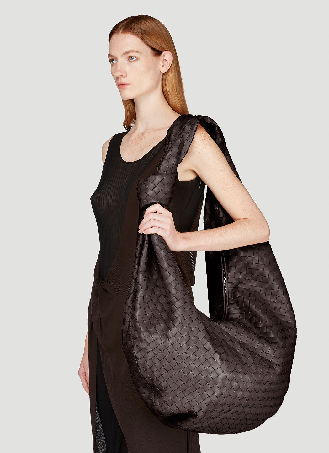 Bottega Veneta Maxi BV Jodie Bag in Brown LN CC