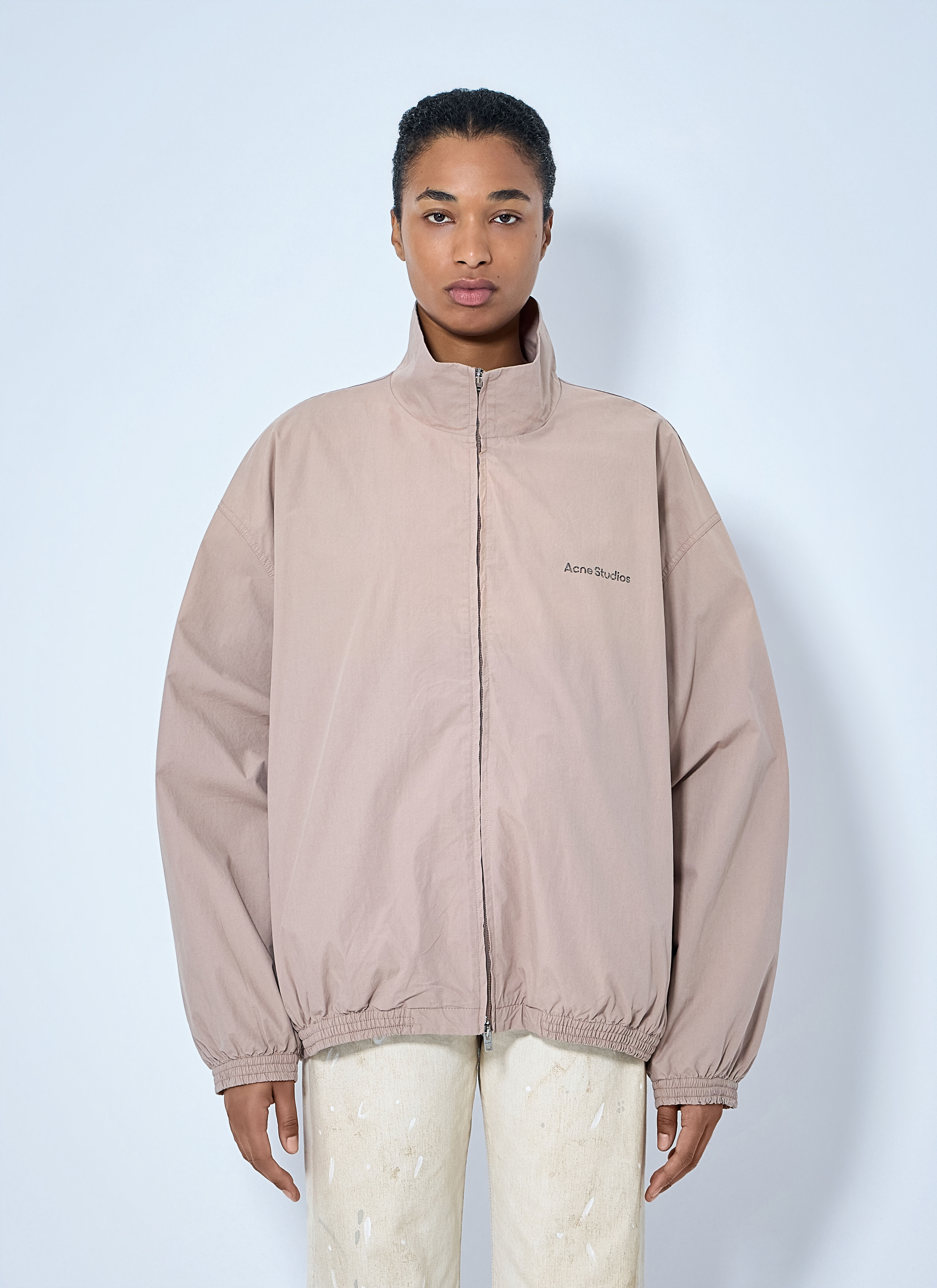 Acne Studios ジップジャケット Acne Studios Women's' Logo Printed Zip-Up Jacket in Beige | LN-CC®
