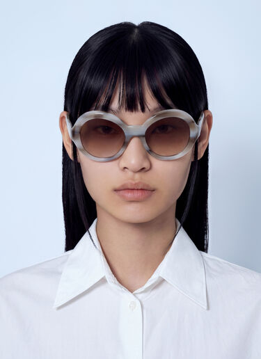 Prada PR D08SU ラウンドサングラス ベージュ lpr0366005