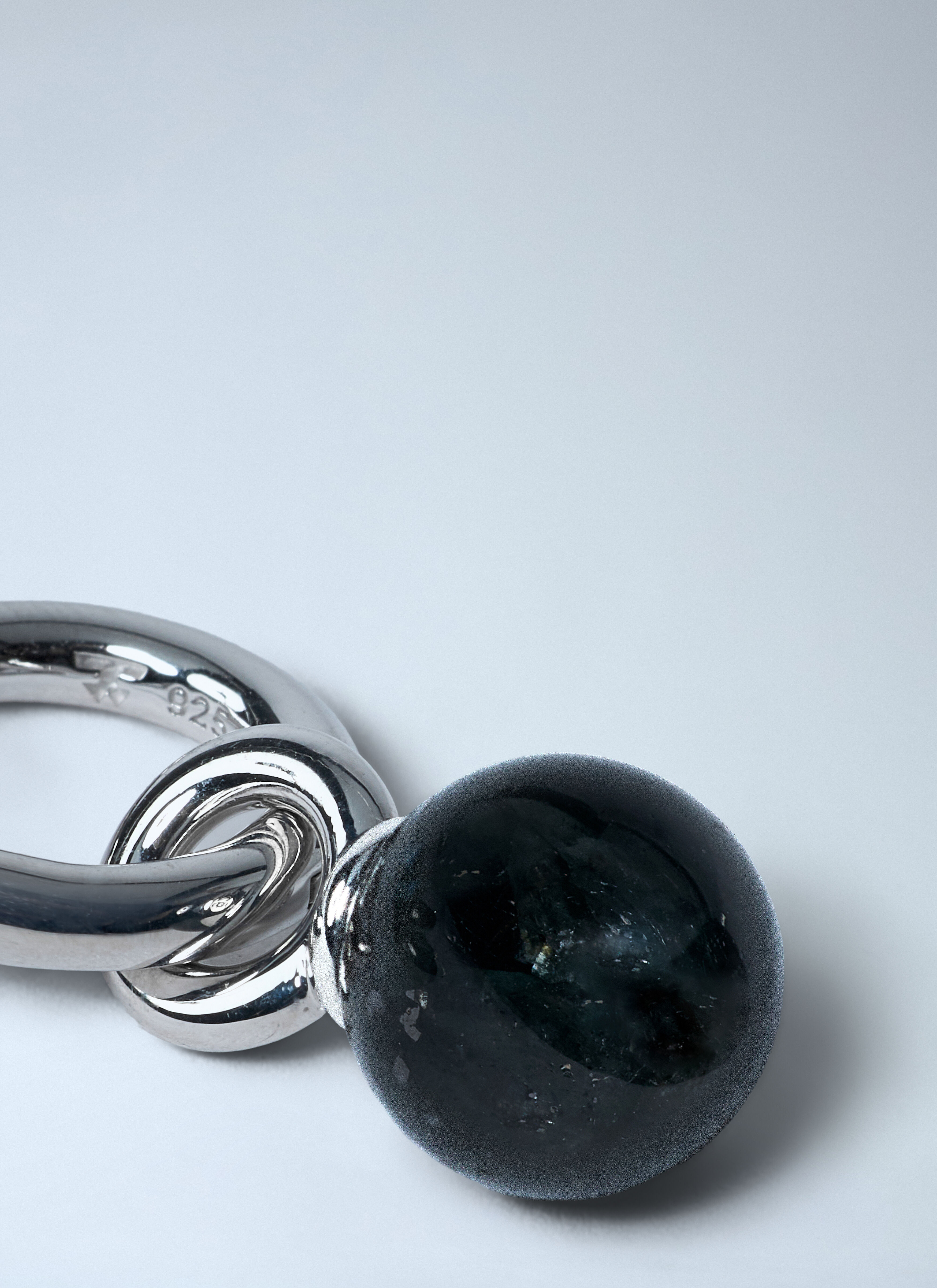 Tom Wood Cove Hoop Earrings in Black für Damen | LN-CC®