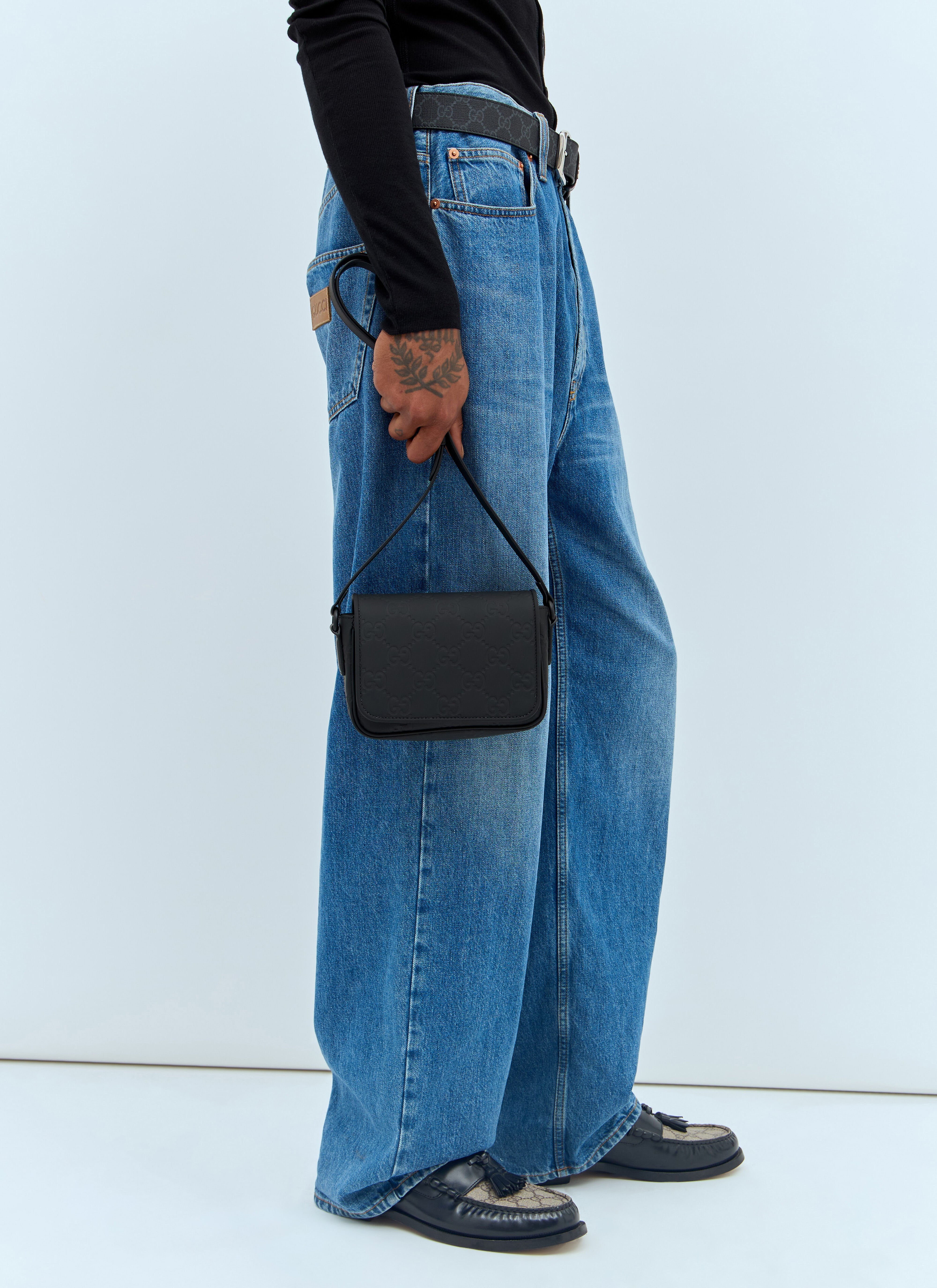 Gucci GG Rubber-Effect Shoulder Bag Beige guc0155035