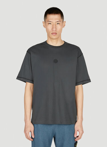 Stone Island 컴퍼스 자수 티셔츠 그레이 sto0152072