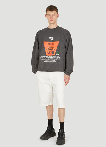 The North Face x Online Ceramics Graphic Sweatshirt Grey tnf0148035