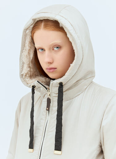 Max Mara Reversible Technical Canvas Jacket Beige max0257053