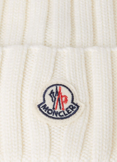 Moncler 徽标贴饰无檐便帽 白色 mon0251014
