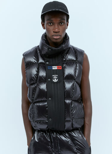 ロゴアップリケ ベースボールキャップ Moncler x adidas Originals ロゴアップリケ ベースボールキャップ ブラック mad0154012