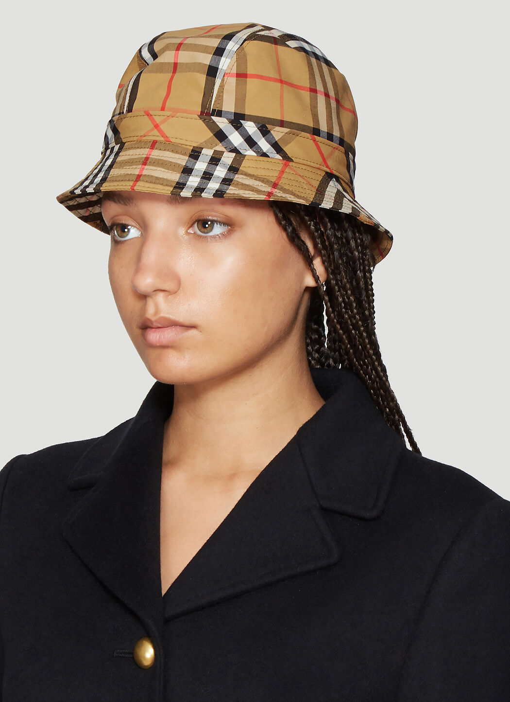 Burberry bucket hat rainbow top