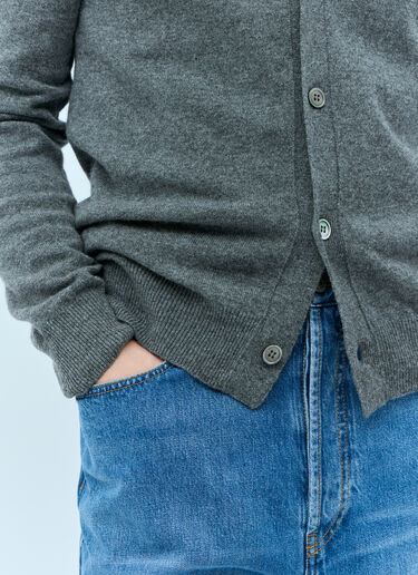 Comme Des Garçons PLAY 徽标贴饰羊毛开衫 灰色 cpl0355022